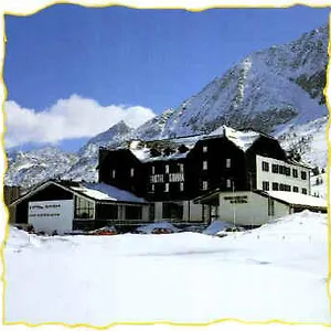 Hotel Savoia, Tonalepas
